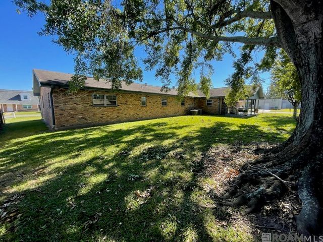 103 N Millet Ave, Gramercy, LA 70052