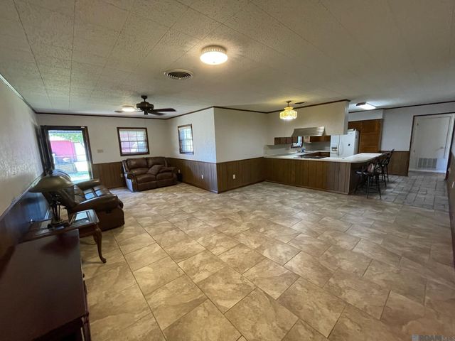 103 N Millet Ave, Gramercy, LA 70052