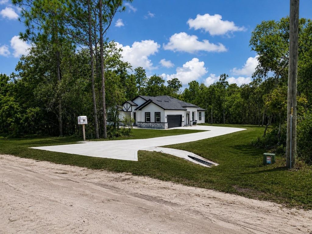 8268 SW 122ND AVENUE, Dunnellon, FL 34432