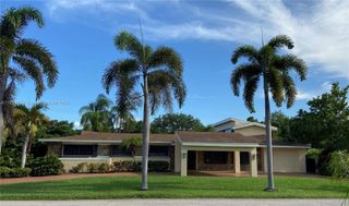 8370 SW 89th St, Miami, FL 33156
