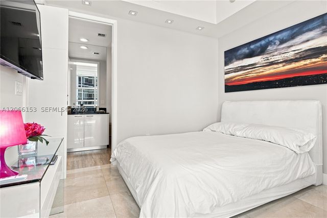 15811 Collins Ave 2802, Sunny Isles Beach, FL 33160