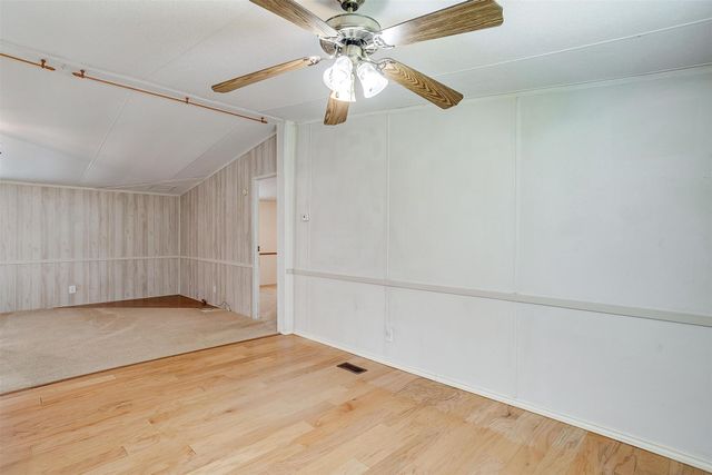 207 Sea Salt Drive, Springtown, TX 76082