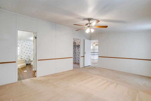 207 Sea Salt Drive, Springtown, TX 76082