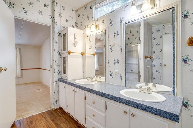 207 Sea Salt Drive, Springtown, TX 76082