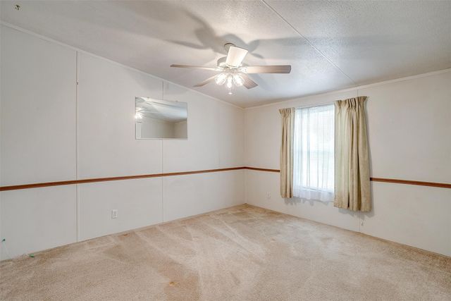 207 Sea Salt Drive, Springtown, TX 76082