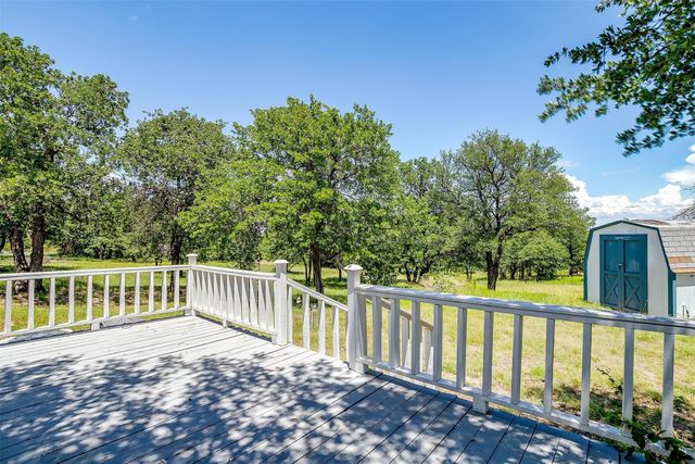 207 Sea Salt Drive, Springtown, TX 76082