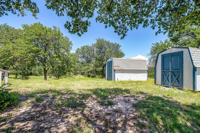 207 Sea Salt Drive, Springtown, TX 76082