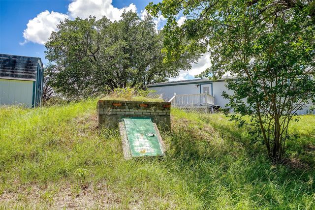 207 Sea Salt Drive, Springtown, TX 76082