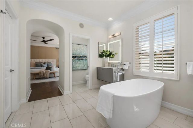 118 Retreat, Irvine, CA 92603