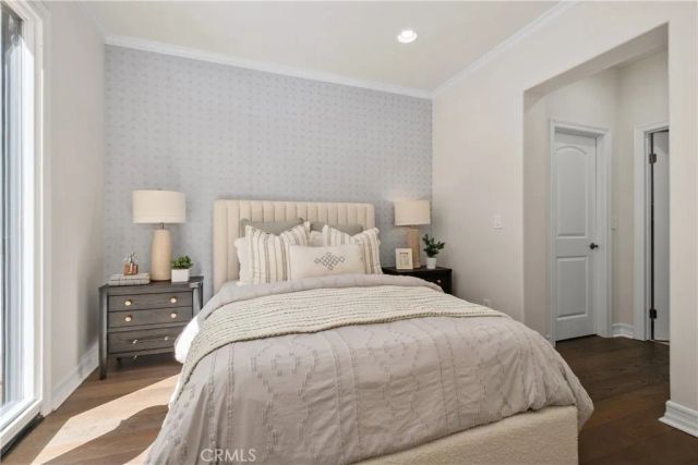 118 Retreat, Irvine, CA 92603