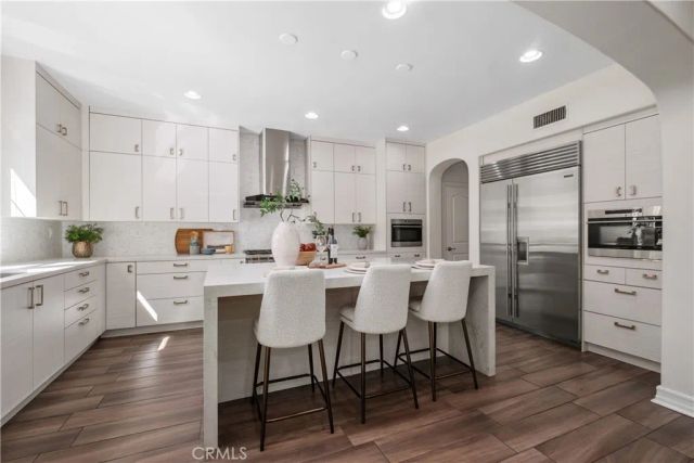 118 Retreat, Irvine, CA 92603
