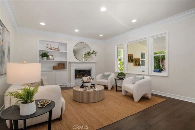 118 Retreat, Irvine, CA 92603