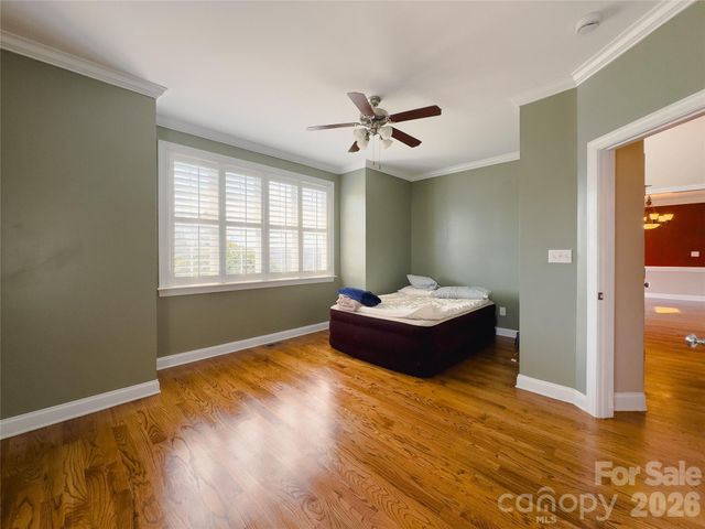 140 Hunters Hill Drive, Statesville, NC 28677