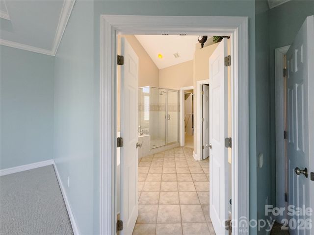 140 Hunters Hill Drive, Statesville, NC 28677