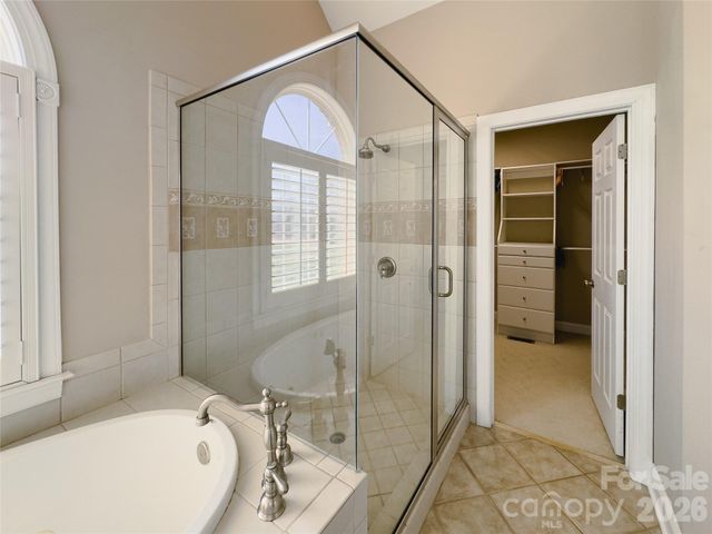 140 Hunters Hill Drive, Statesville, NC 28677