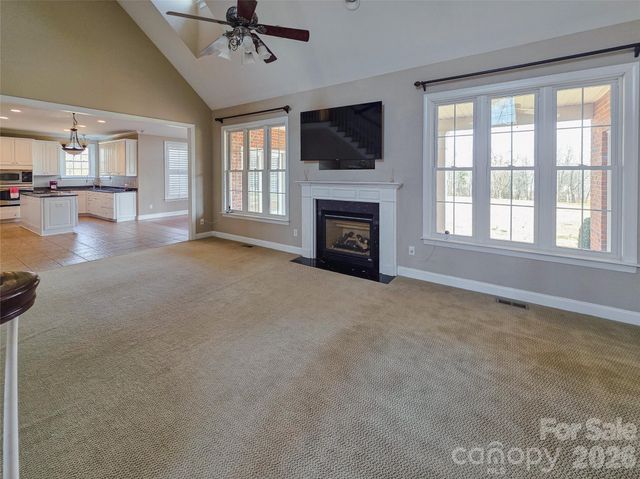 140 Hunters Hill Drive, Statesville, NC 28677