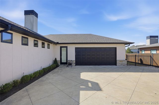 3474 W 75th Street S, Tulsa, OK 74132