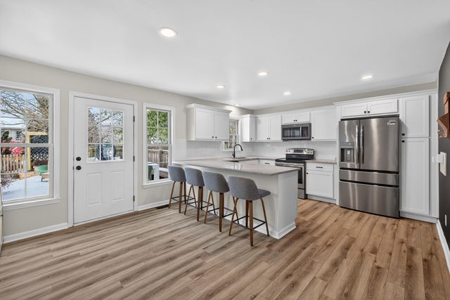 704 Rainwater Drive, Lexington, KY 40515