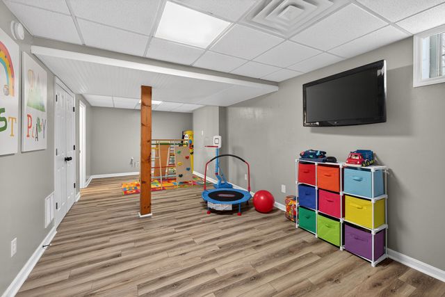 704 Rainwater Drive, Lexington, KY 40515