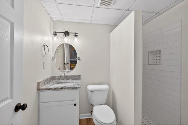 704 Rainwater Drive, Lexington, KY 40515