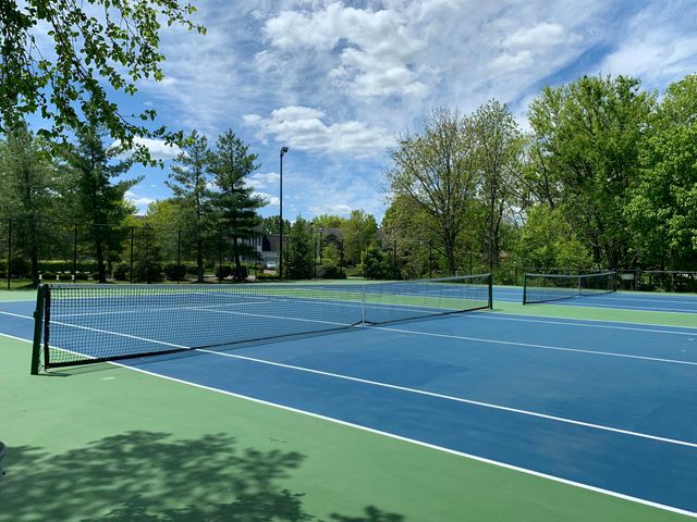 704 Rainwater Drive, Lexington, KY 40515