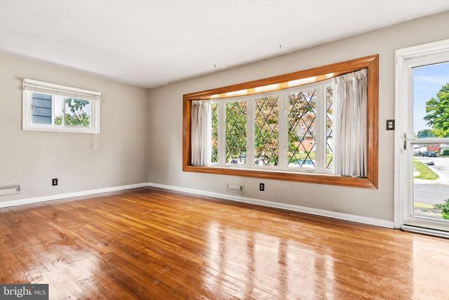 17 WENDSLOW RD, Lutherville Timonium, MD 21093