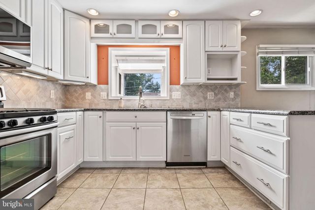 17 WENDSLOW RD, Lutherville Timonium, MD 21093