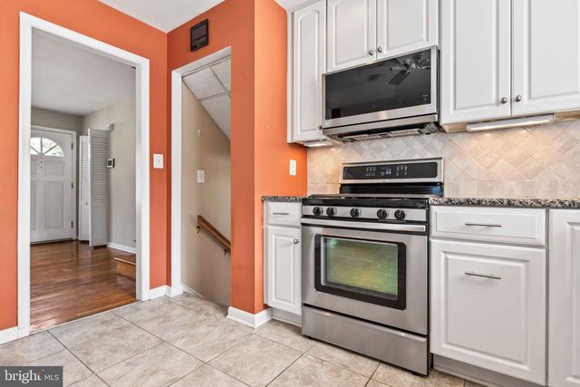 17 WENDSLOW RD, Lutherville Timonium, MD 21093