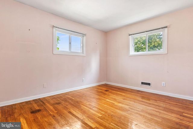 17 WENDSLOW RD, Lutherville Timonium, MD 21093