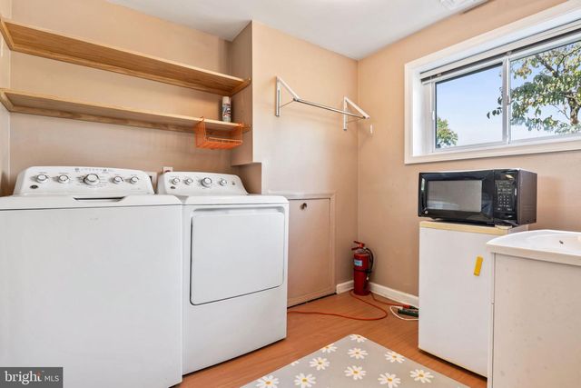 17 WENDSLOW RD, Lutherville Timonium, MD 21093