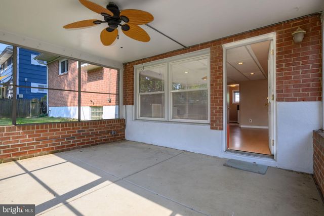 17 WENDSLOW RD, Lutherville Timonium, MD 21093