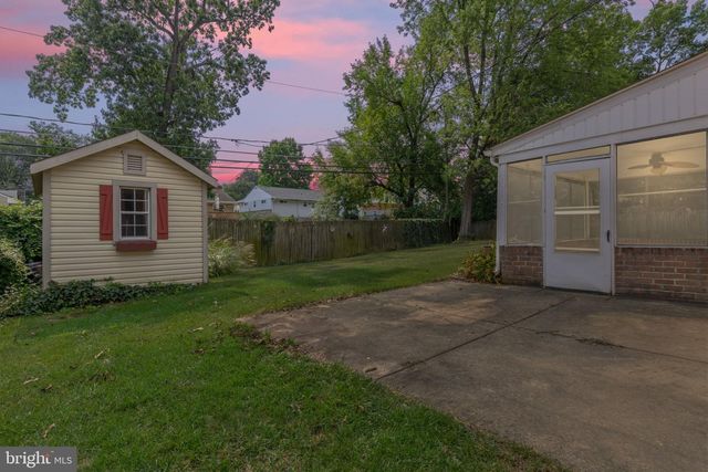17 WENDSLOW RD, Lutherville Timonium, MD 21093
