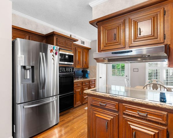 6971 Breezy Point, Willis, TX 77318