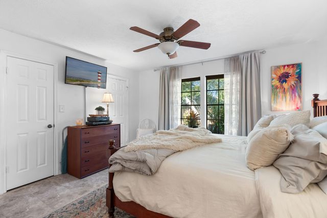 6971 Breezy Point, Willis, TX 77318