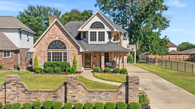 6971 Breezy Point, Willis, TX 77318