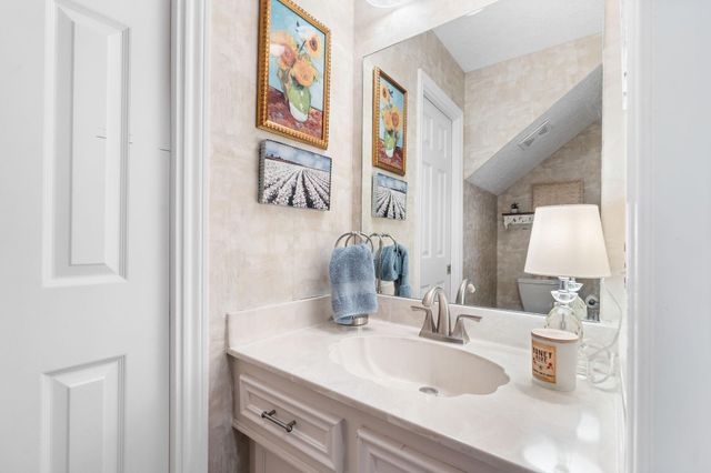 6971 Breezy Point, Willis, TX 77318