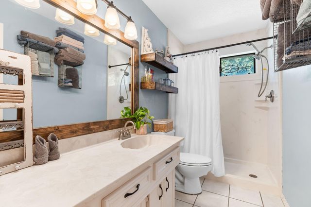 6971 Breezy Point, Willis, TX 77318