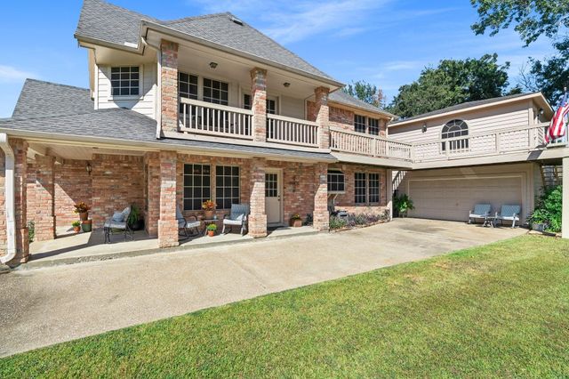 6971 Breezy Point, Willis, TX 77318