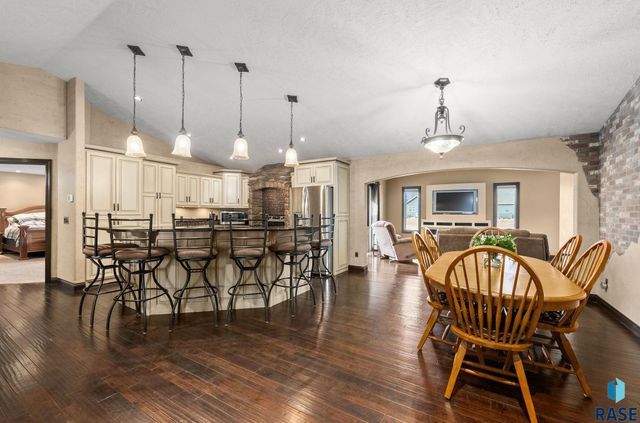 27121 Morning Glory Ave Avenue, Harrisburg, SD 57032