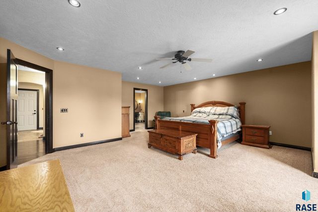 27121 Morning Glory Ave Avenue, Harrisburg, SD 57032