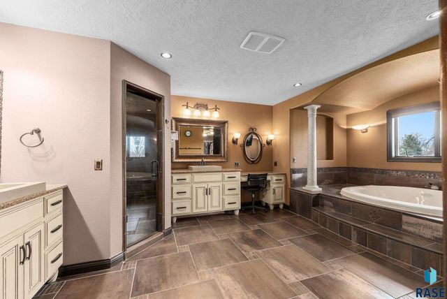 27121 Morning Glory Ave Avenue, Harrisburg, SD 57032