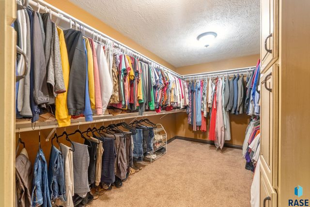 27121 Morning Glory Ave Avenue, Harrisburg, SD 57032