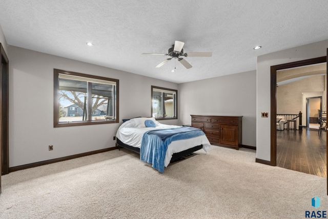 27121 Morning Glory Ave Avenue, Harrisburg, SD 57032