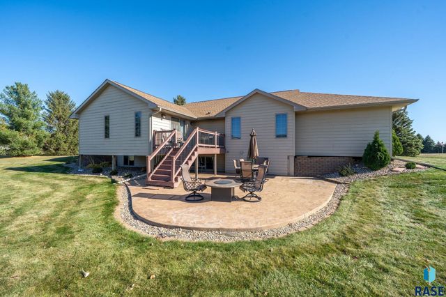 27121 Morning Glory Ave Avenue, Harrisburg, SD 57032
