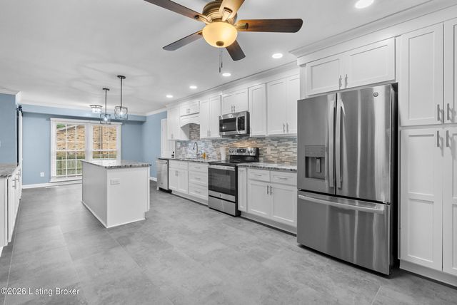 7100 Chippenham Rd, Louisville, KY 40222