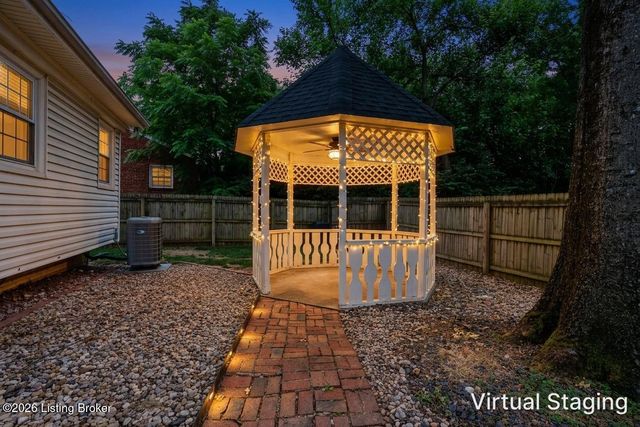 7100 Chippenham Rd, Louisville, KY 40222