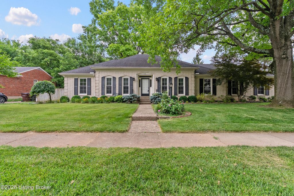 7100 Chippenham Rd, Louisville, KY 40222