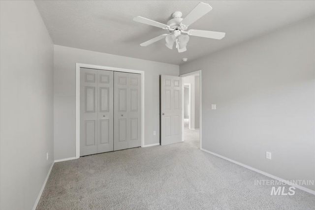 2082 E Glasgow St, Meridian, ID 83646