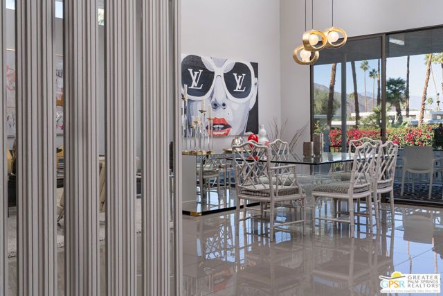 2324 Camino Vida, Palm Springs, CA 92264