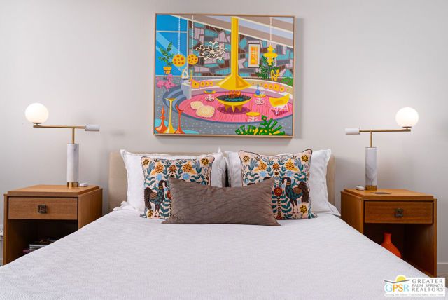 2324 Camino Vida, Palm Springs, CA 92264